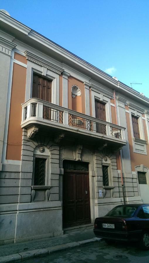Palazzo Don Ruggiero Hotel San Ferdinando di Puglia Bagian luar foto