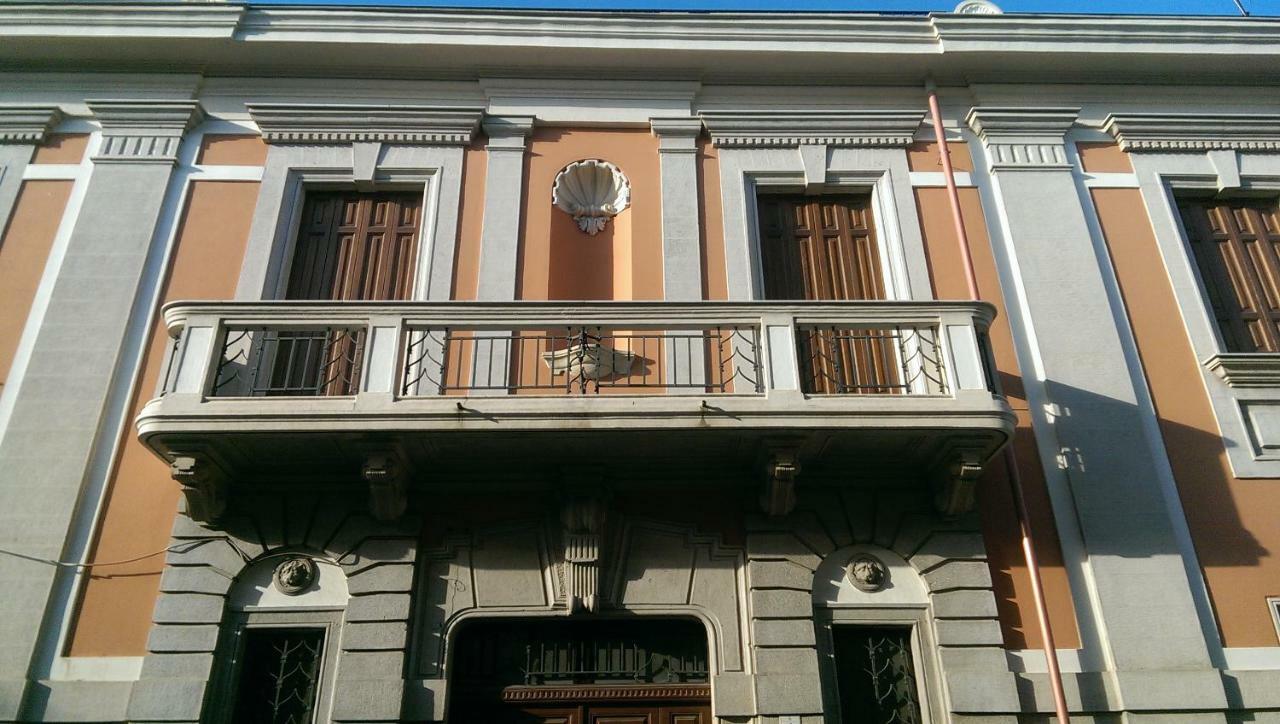 Palazzo Don Ruggiero Hotel San Ferdinando di Puglia Bagian luar foto